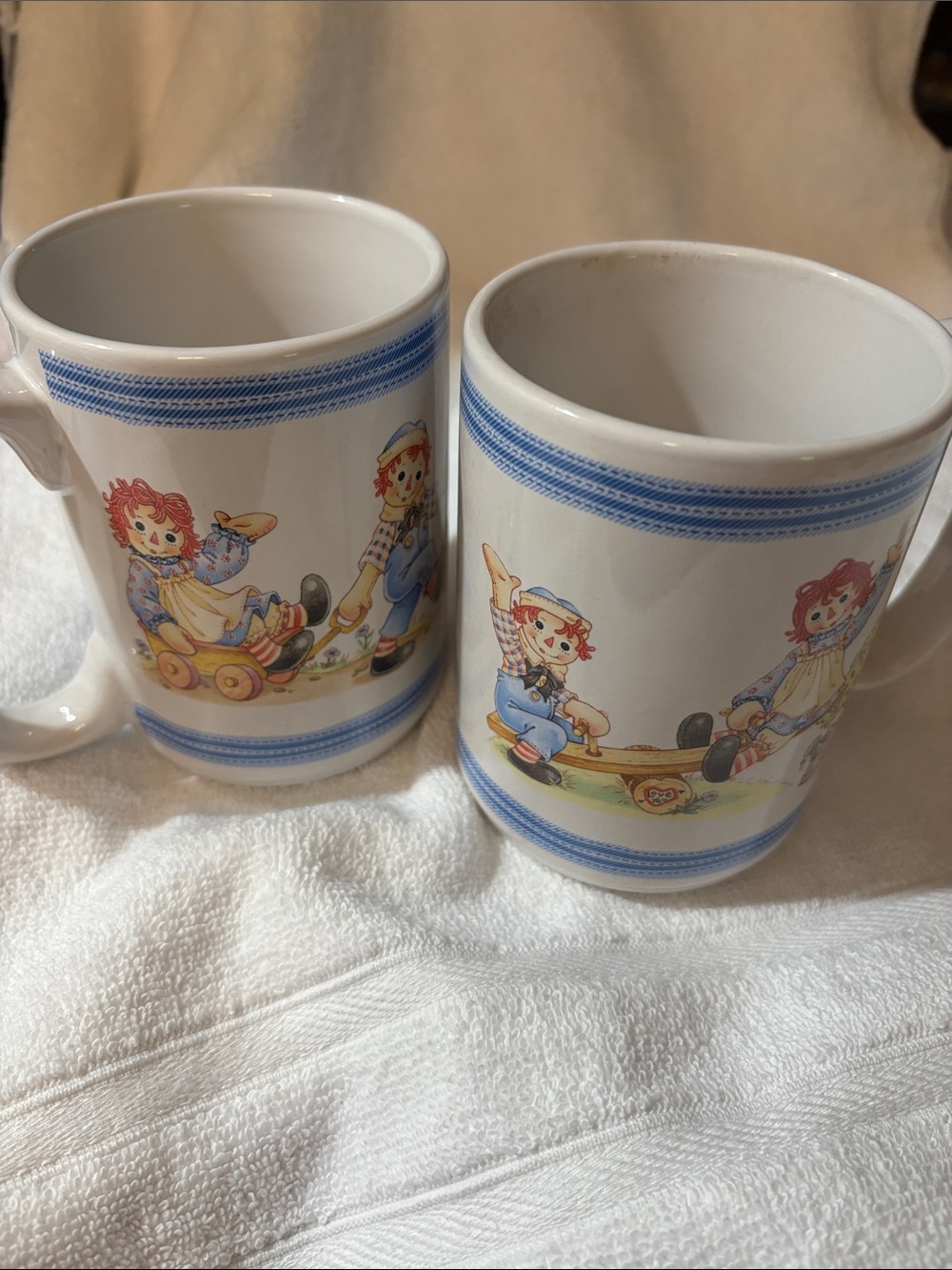 Raggedy Ann & Andy Ceramic Mugs Set - Blue Trim